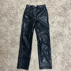 Wilfred (Aritzia) Women’s Black Faux Leather Straight Leg Pants